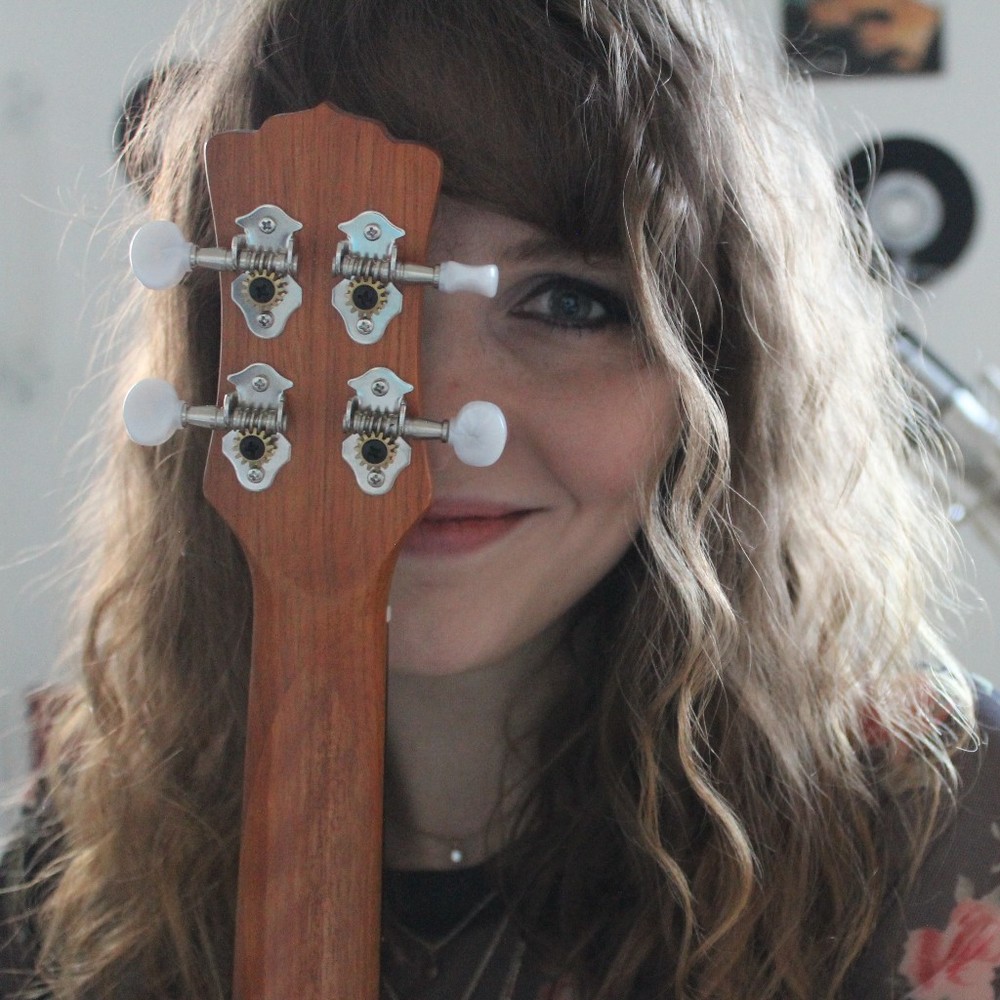 Meet your Posher, Lau